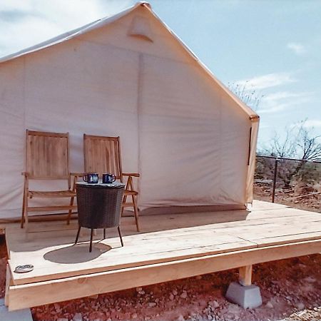Silver Spur Homestead Tombstone Exterior photo